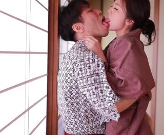 Chơi mẹ kế suốt kỳ nghĩ dưỡng
